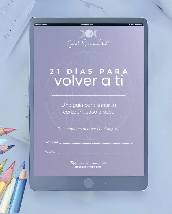 Guía digital «21 días para volver a ti» mostrada en una tableta